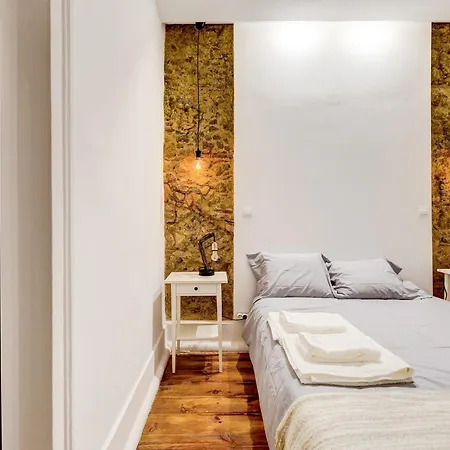 Historical Gem In Baixa * ליסבון